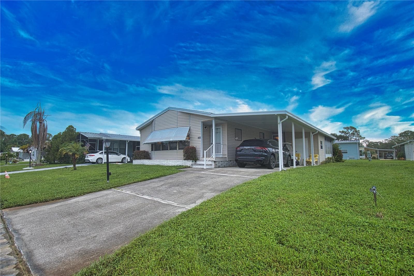 Manufactured Home at 223 HIBISCO DR, NORTH PORT, photo 34 of 36