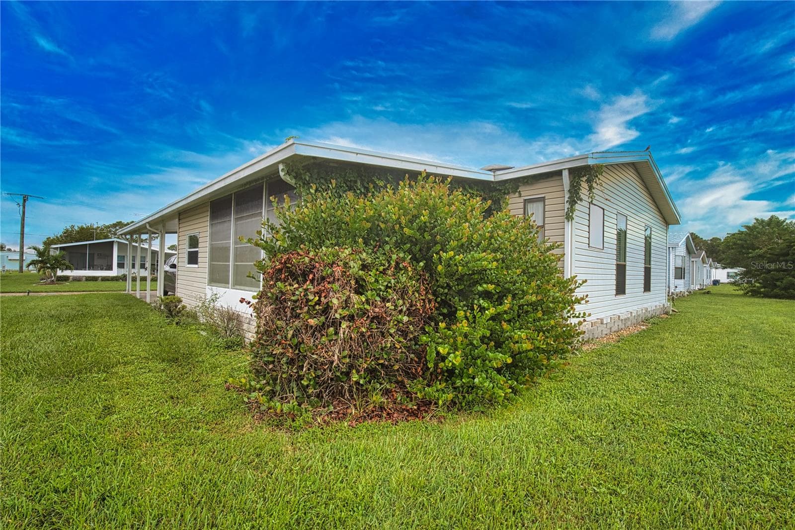 Manufactured Home at 223 HIBISCO DR, NORTH PORT, photo 35 of 36