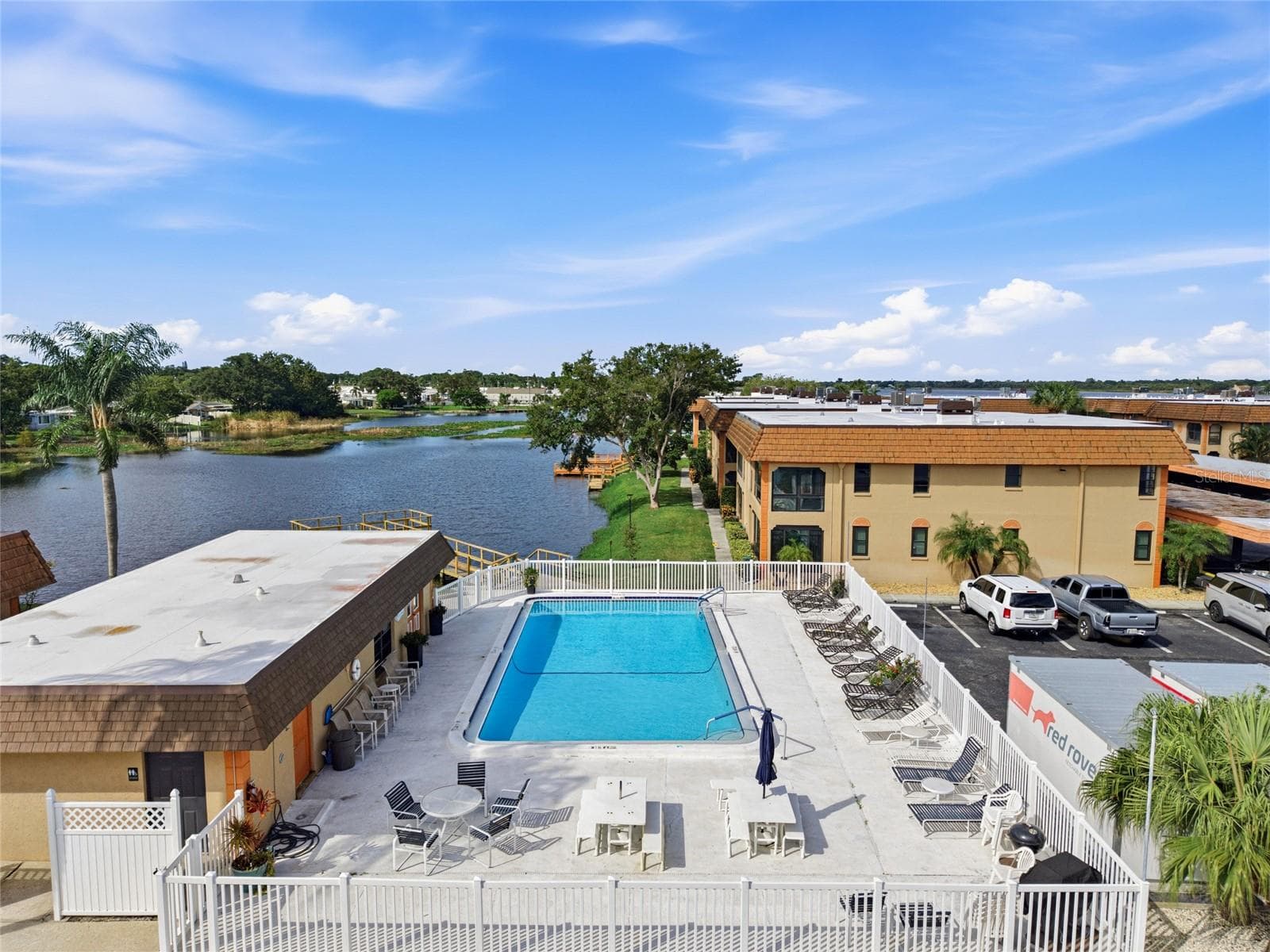 Condominium at 10142 SEMINOLE ISLAND DR, LARGO, photo 49 of 50