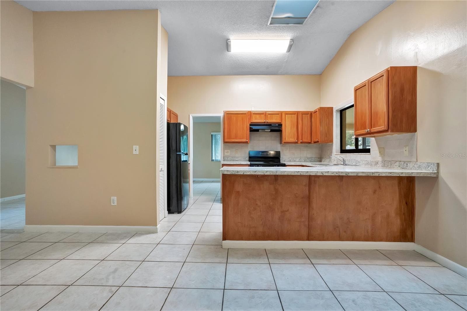 Single Family Residence at 8422 MARGARITA DR, ORLANDO, photo 17 of 47