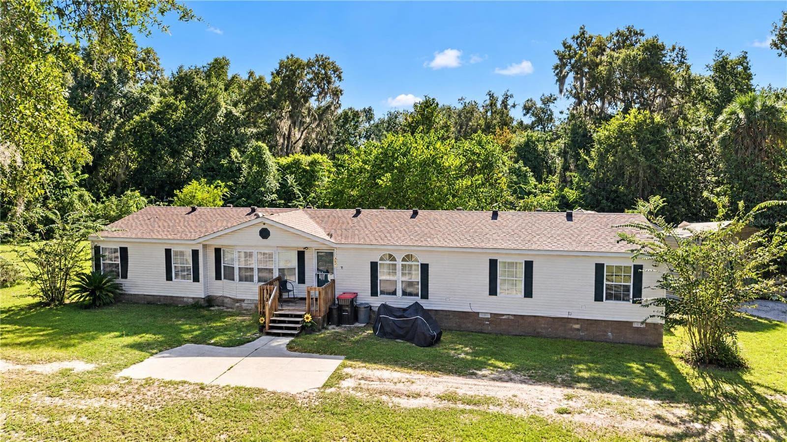 Manufactured Home at 4650 SW 36TH ST, OCALA, photo 3 of 46