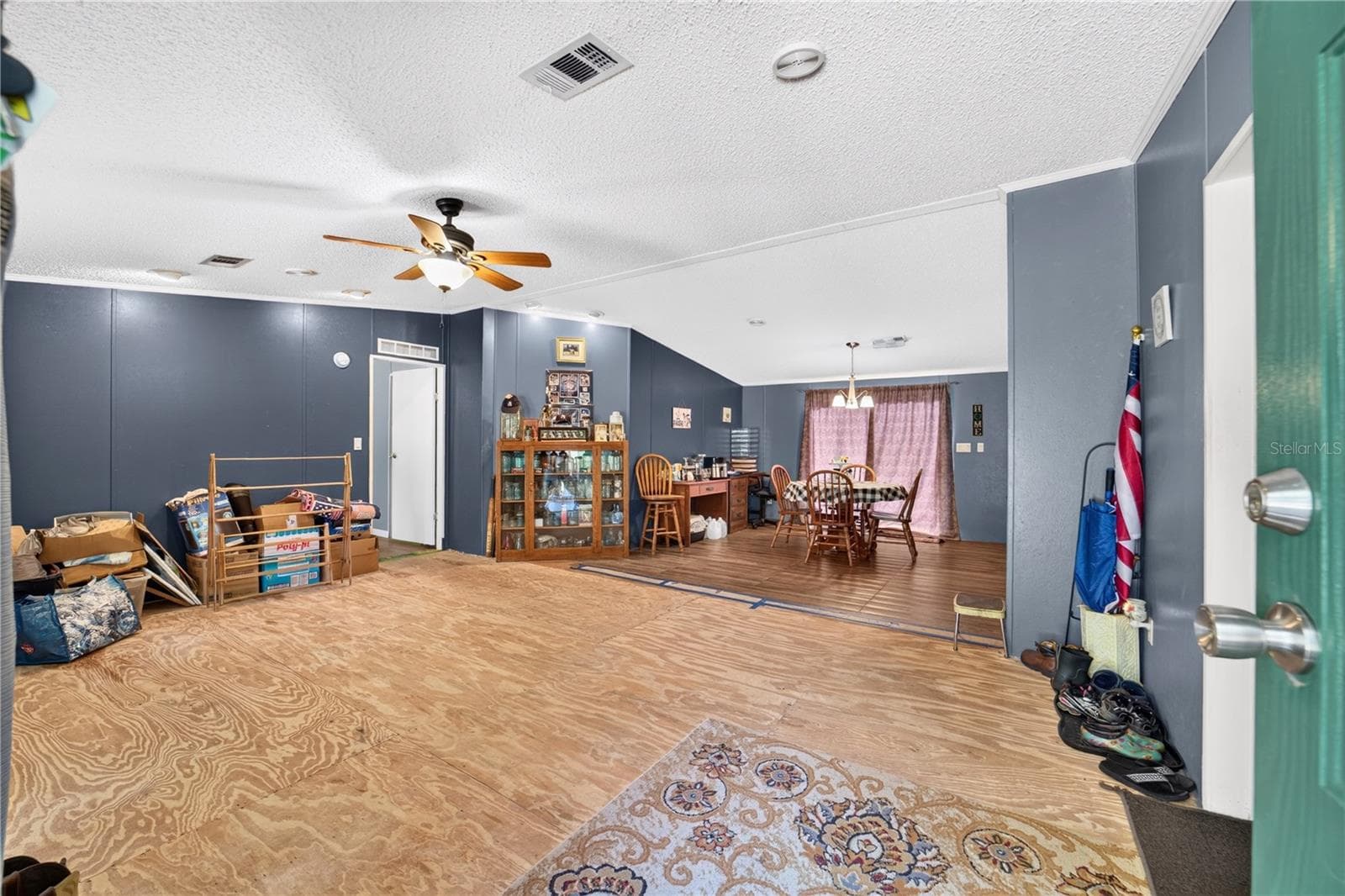 Manufactured Home at 4650 SW 36TH ST, OCALA, photo 6 of 46