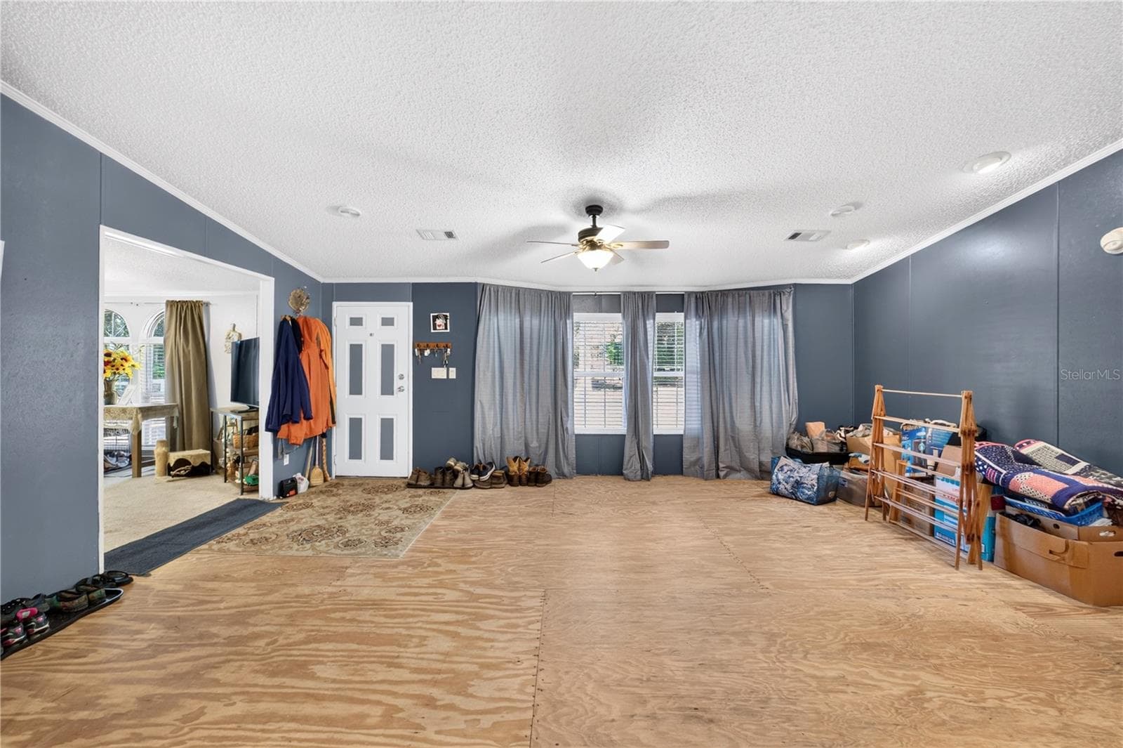 Manufactured Home at 4650 SW 36TH ST, OCALA, photo 12 of 46