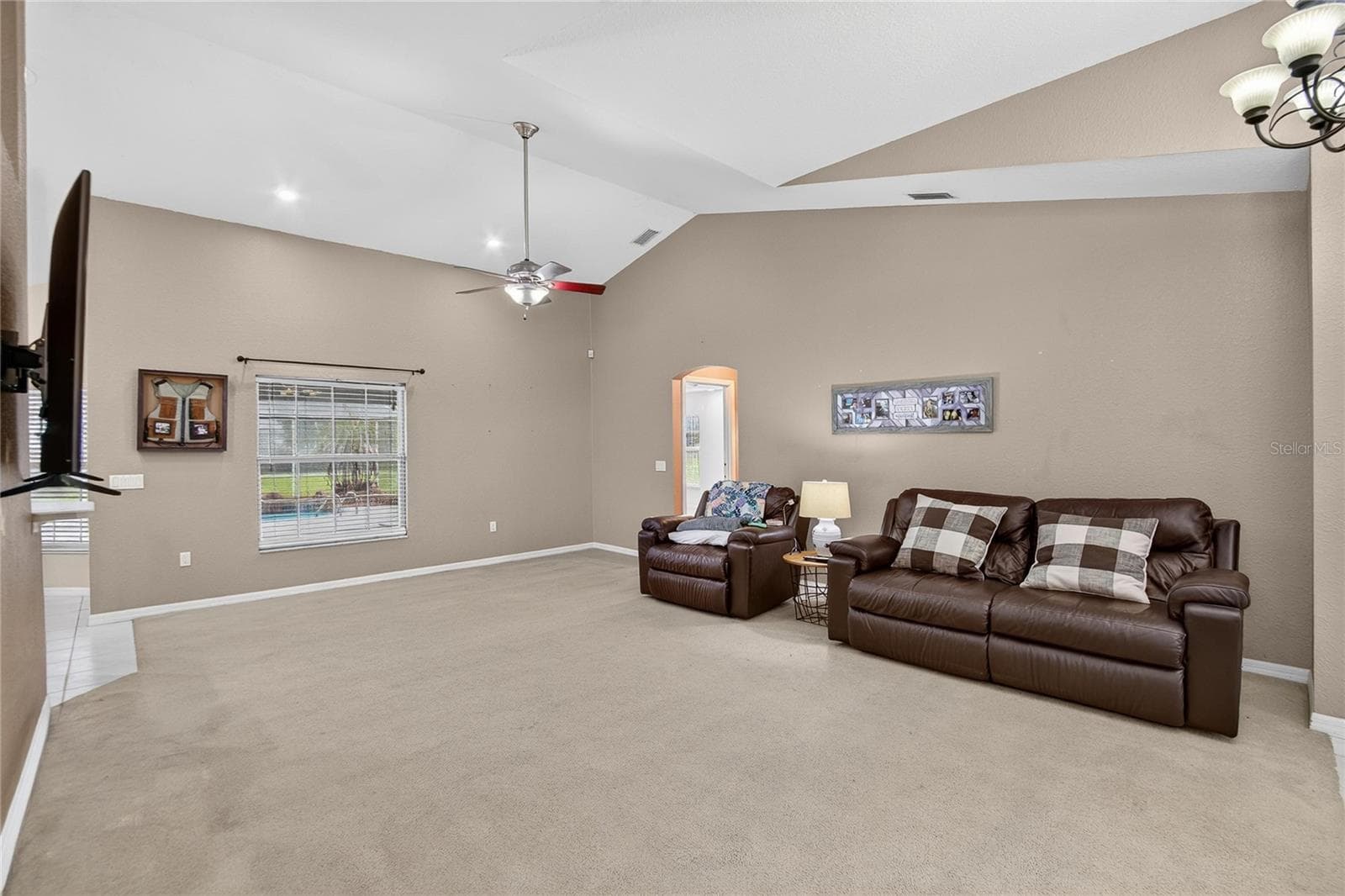Family Room - 3716 MCELVEEN AVE, PLANT CITY