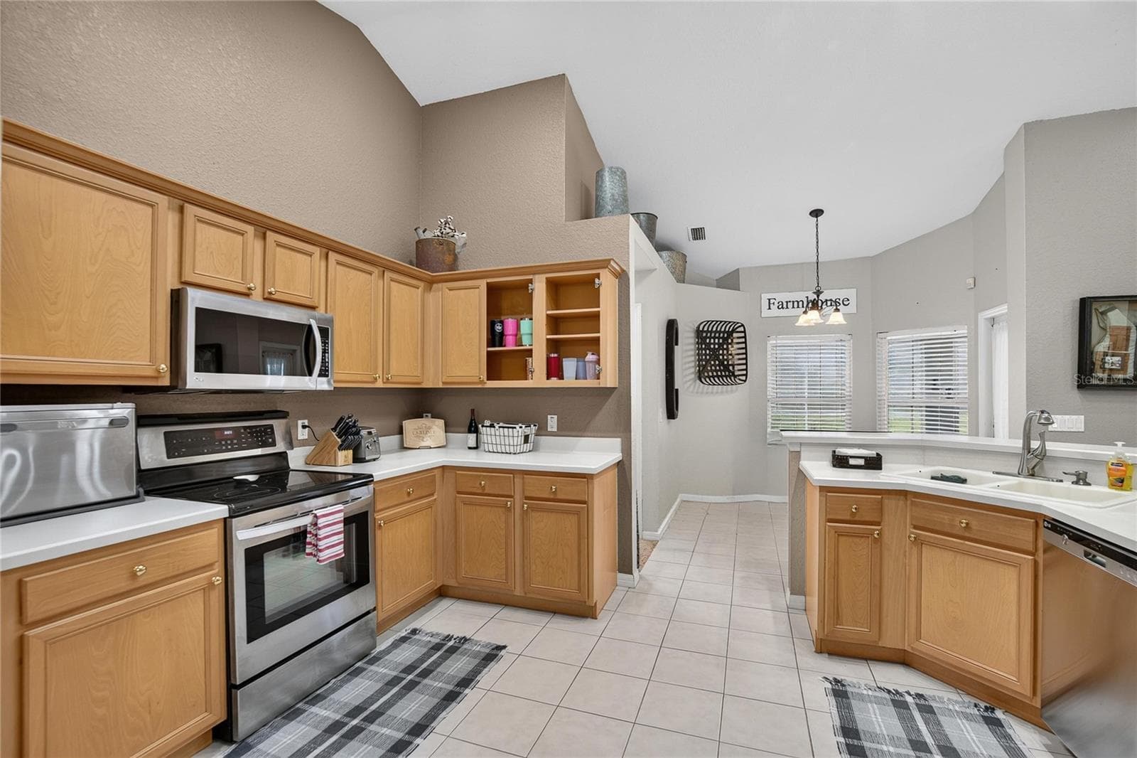 Kitchen - 3716 MCELVEEN AVE, PLANT CITY