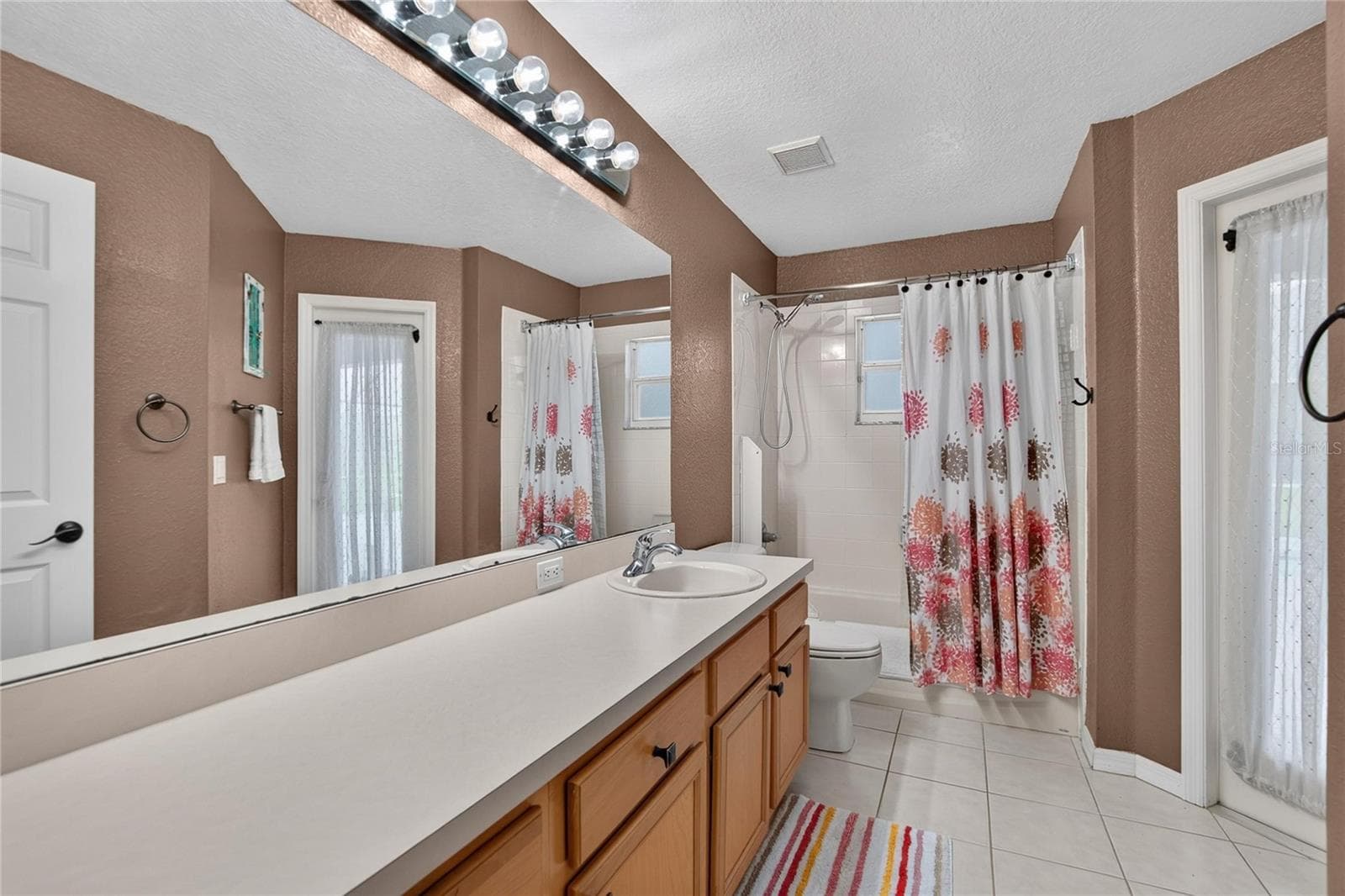 Bathroom 2 - 3716 MCELVEEN AVE, PLANT CITY