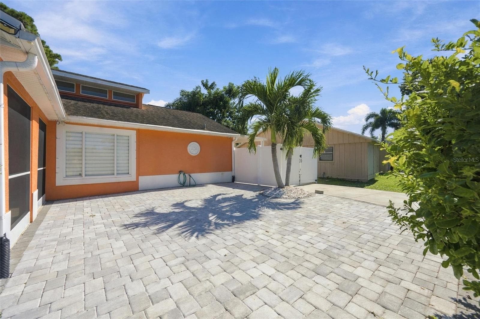 Single Family Residence at 6625 MAUNA LOA BLVD, SARASOTA, photo 6 of 47