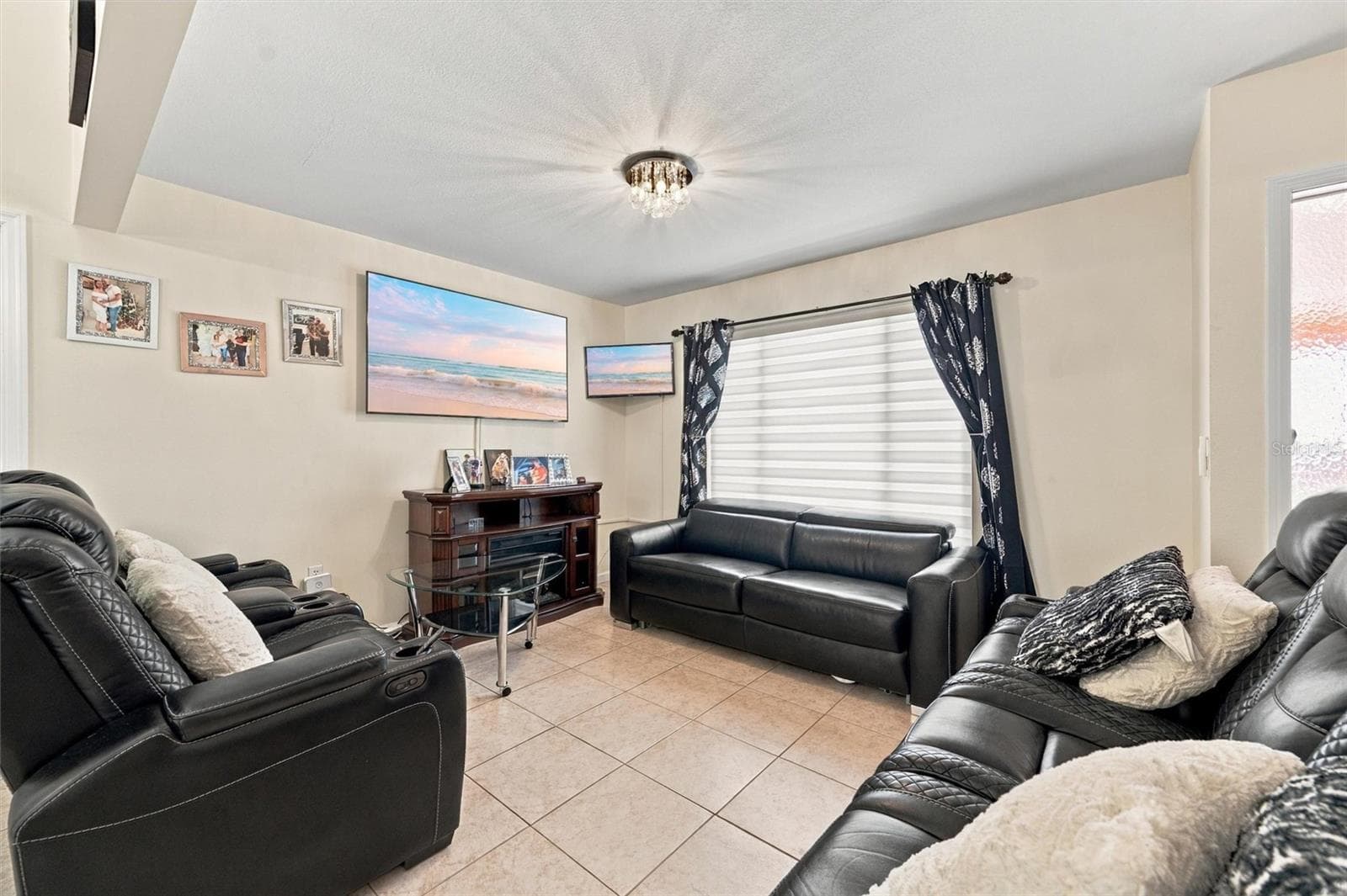 Single Family Residence at 6625 MAUNA LOA BLVD, SARASOTA, photo 13 of 47