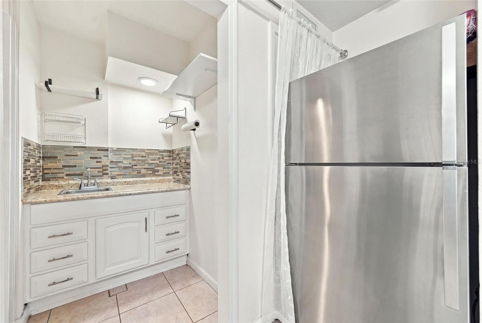 Single Family Residence at 6625 MAUNA LOA BLVD, SARASOTA, photo 31 of 47
