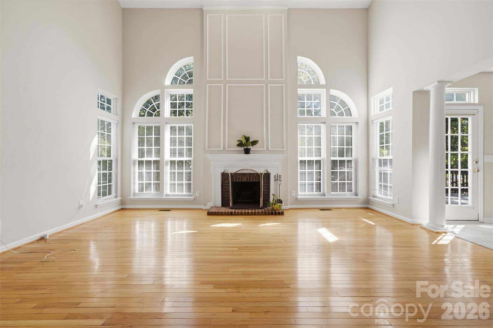 2-story great room - 6211 Chavel Lane, Charlotte