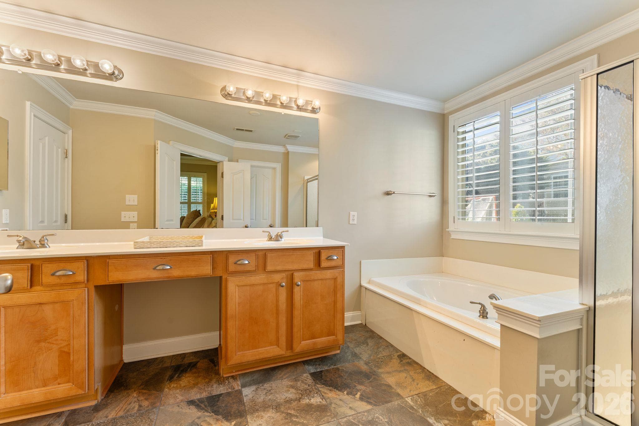 Single Family Residence at 8011 Cottsbrooke Drive, Huntersville, photo 20 of 48