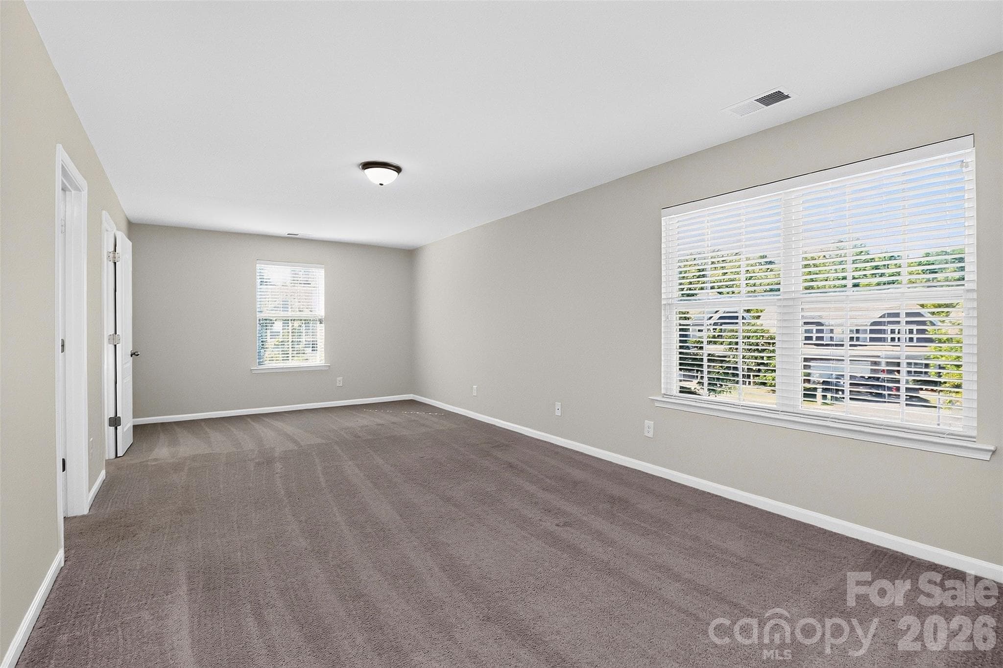 Single Family Residence at 160 Wrangell Drive, Mooresville, photo 17 of 31