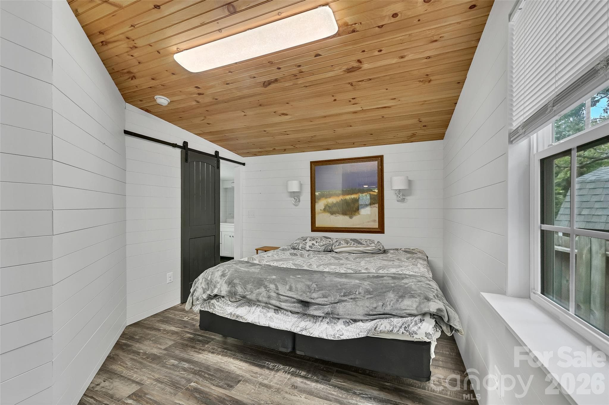 Primary bedroom - 209 Old Haw Creek Road, Asheville