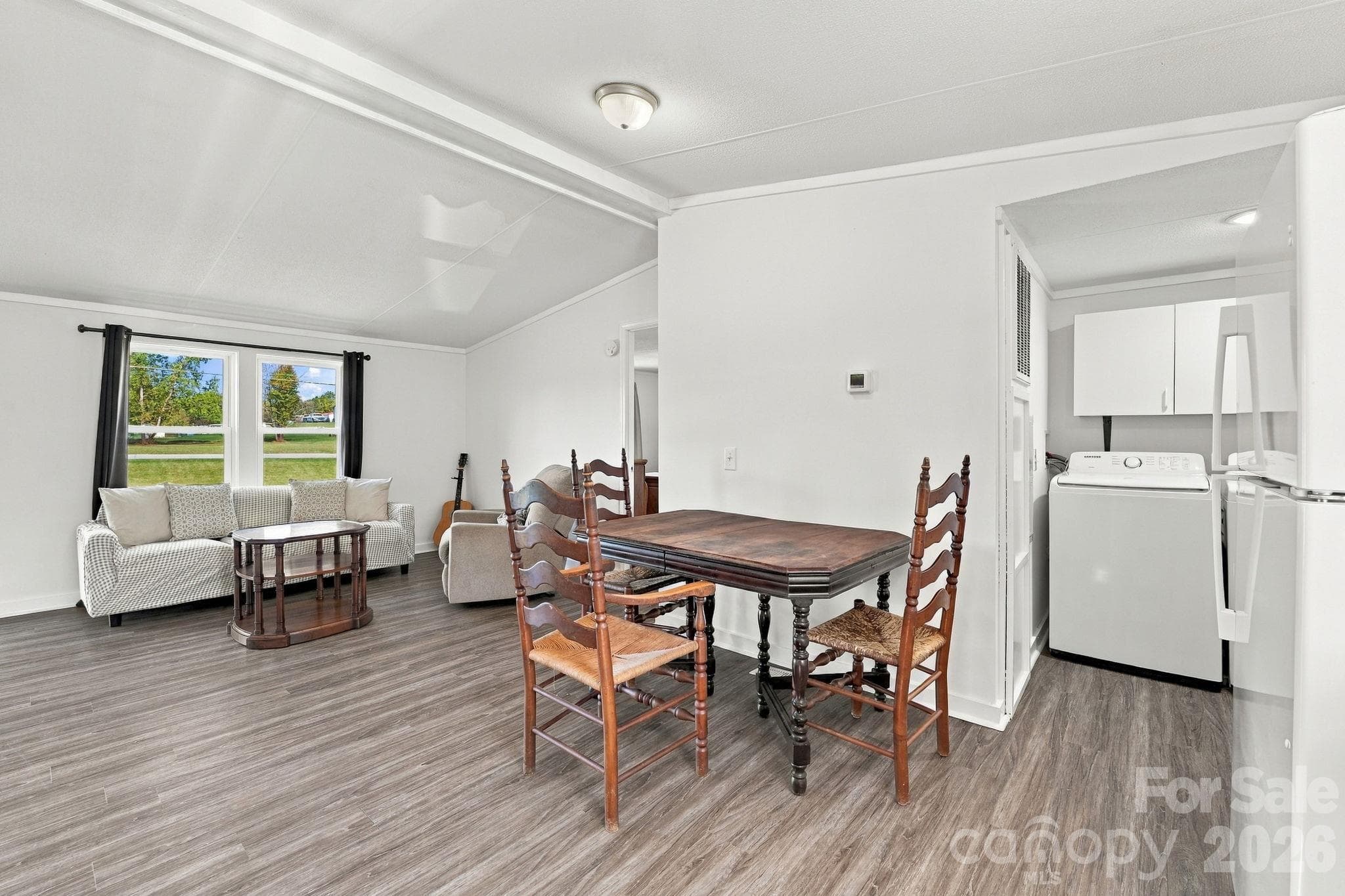 Dining Area - 48344 Hwy 731 Highway, Norwood