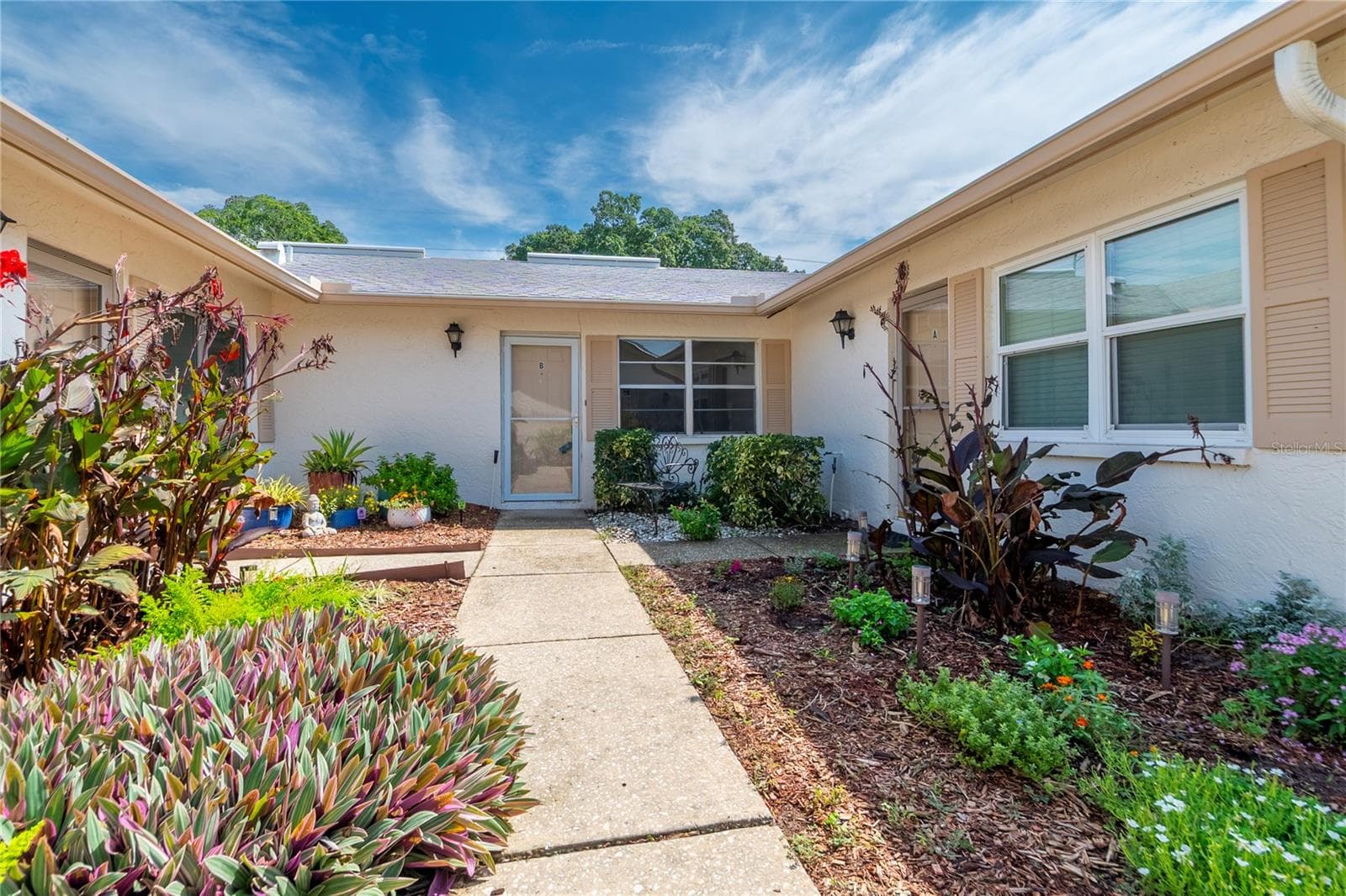 Condominium at 3114 37TH LN S #B, ST PETERSBURG, photo 2 of 85
