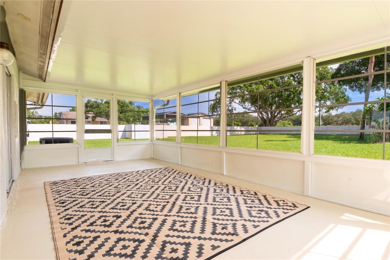 Condominium at 3114 37TH LN S #B, ST PETERSBURG, photo 24 of 85