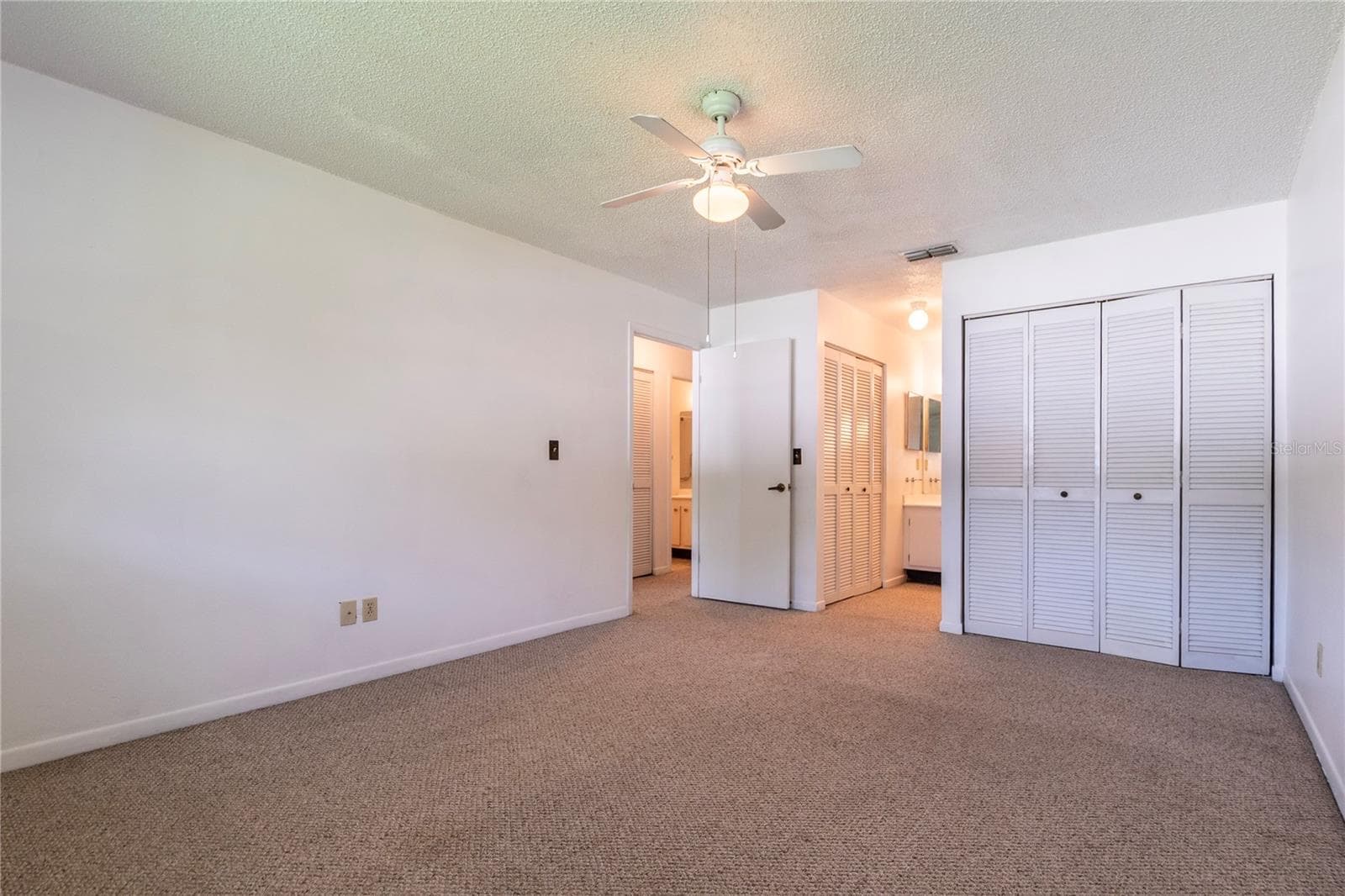 Condominium at 3114 37TH LN S #B, ST PETERSBURG, photo 32 of 85