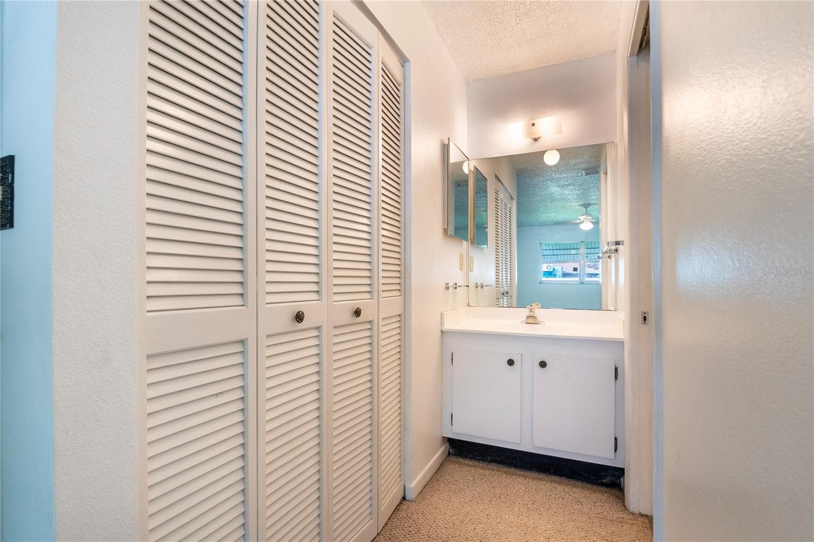 Condominium at 3114 37TH LN S #B, ST PETERSBURG, photo 37 of 85