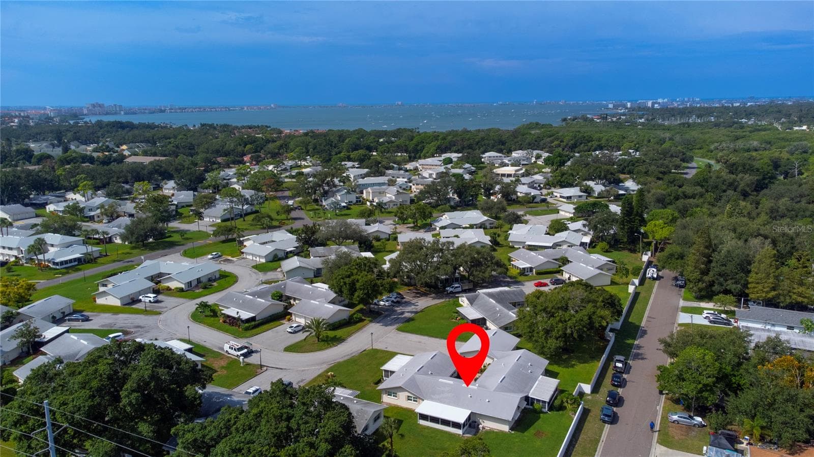Condominium at 3114 37TH LN S #B, ST PETERSBURG, photo 57 of 85