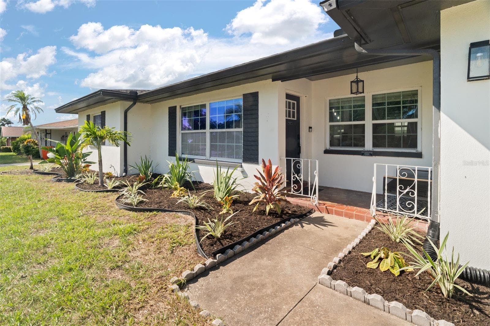 Single Family Residence at 1432 LIME ST, CLEARWATER, photo 8 of 59