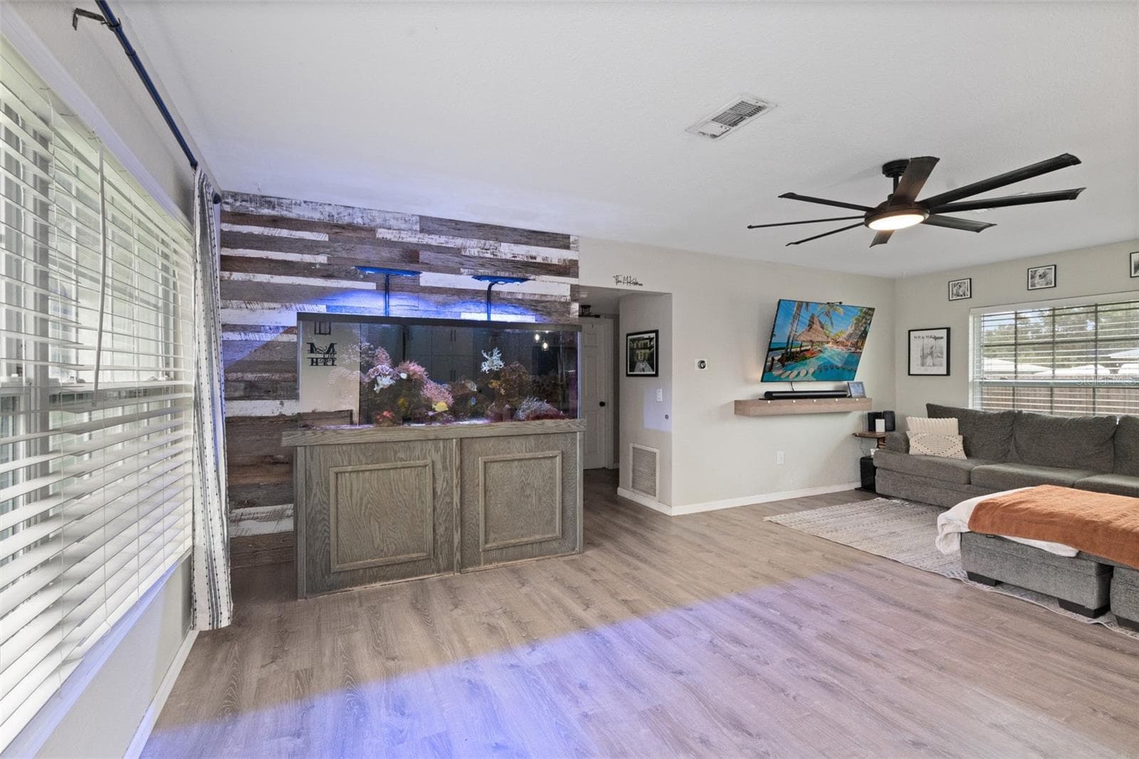 Single Family Residence at 1432 LIME ST, CLEARWATER, photo 20 of 59