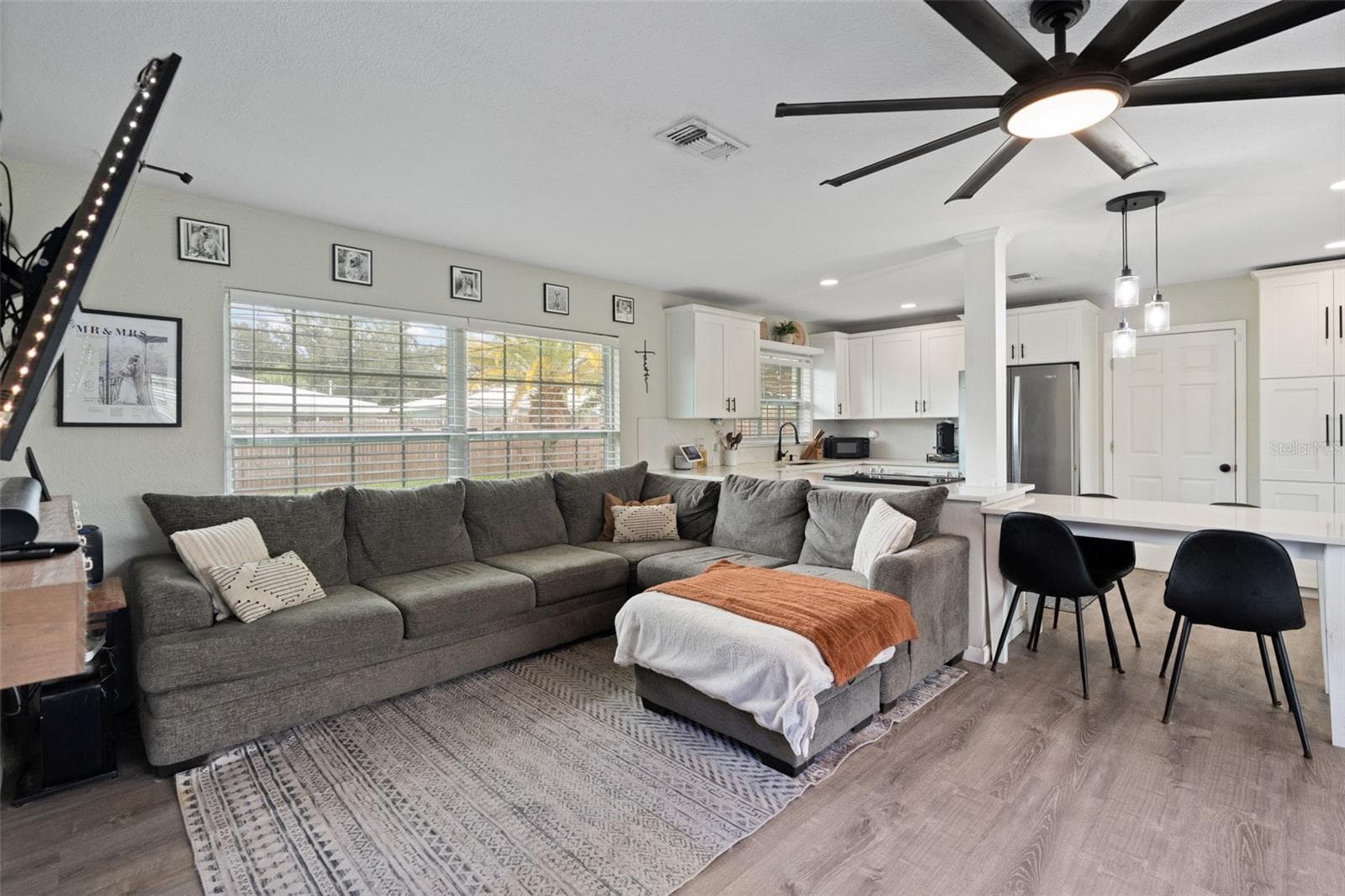 Single Family Residence at 1432 LIME ST, CLEARWATER, photo 23 of 59
