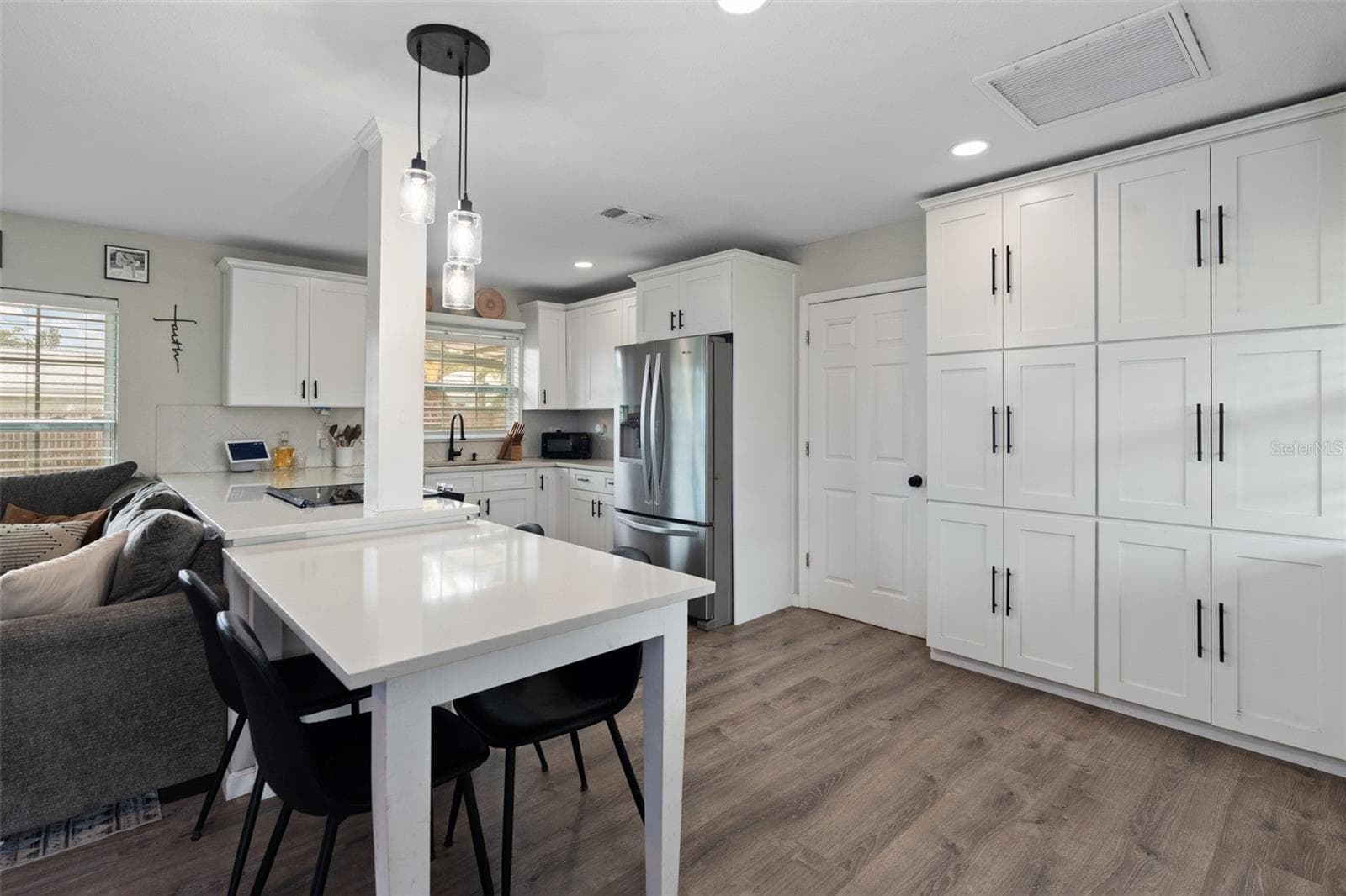 Single Family Residence at 1432 LIME ST, CLEARWATER, photo 24 of 59