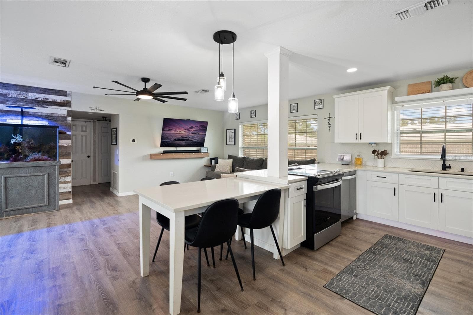 Single Family Residence at 1432 LIME ST, CLEARWATER, photo 25 of 59