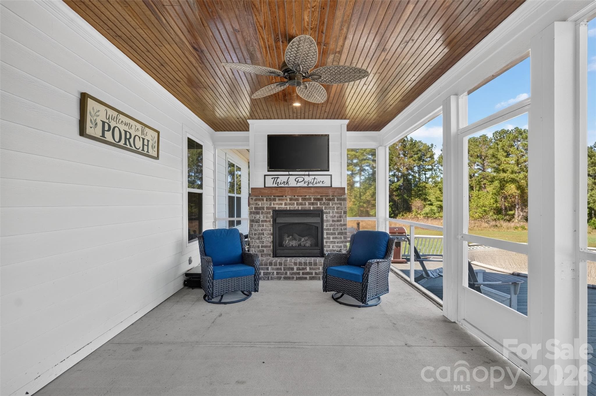 Single Family Residence at 2091 Mary D Road, Chesterfield, photo 9 of 47