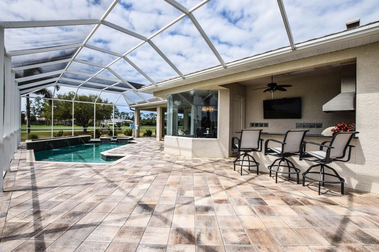 Lanai/Pool - 1580 LANCASHIRE DR, VENICE
