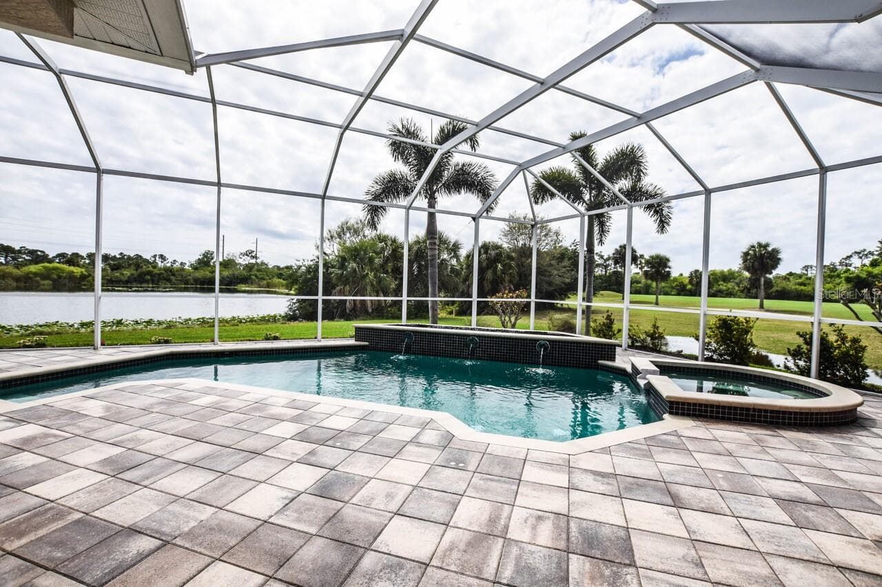 Pool - 1580 LANCASHIRE DR, VENICE