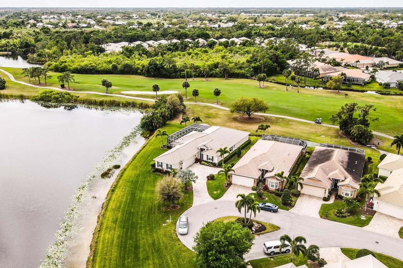 Aerial - 1580 LANCASHIRE DR, VENICE