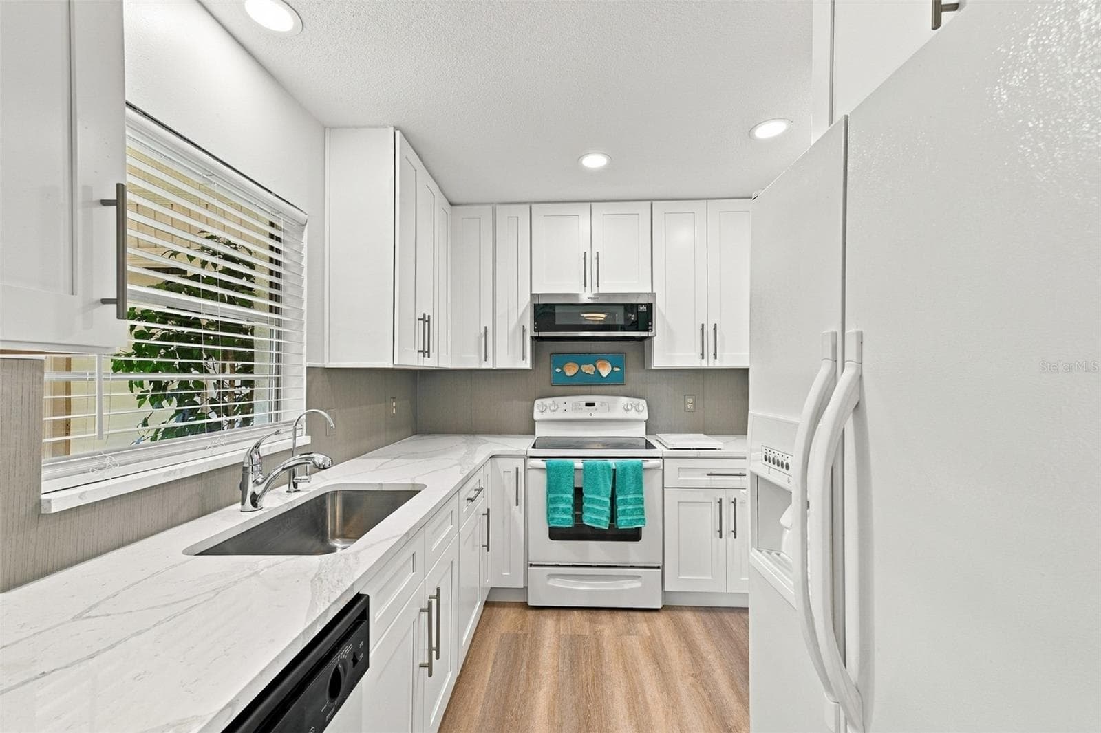 Condominium at 404 FLANBOROUGH TRL #A, SUN CITY CENTER, photo 15 of 79