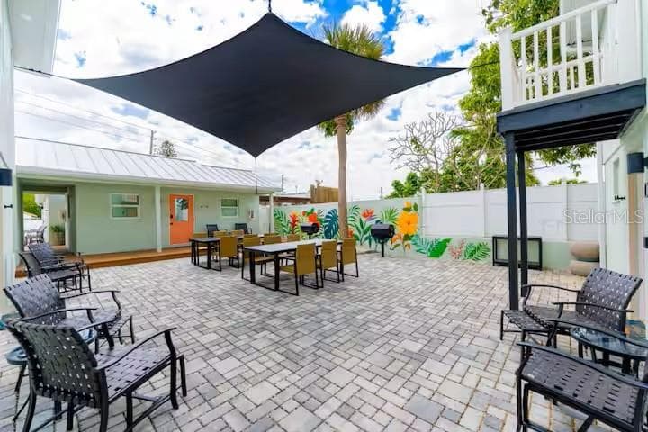 COURTYARD SPACE-ROOM FOR A POOL. HAS ELECT R/IN FOR HOT TUB - 122 CORAL AVE, REDINGTON SHORES