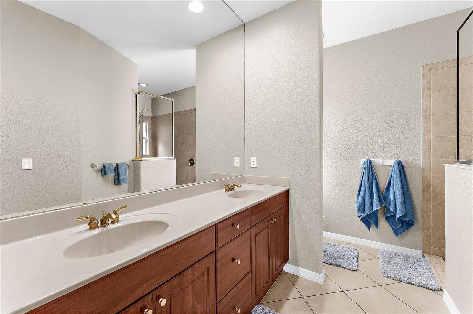 Primary bathroom - 2595 ROLLING RD, NORTH PORT