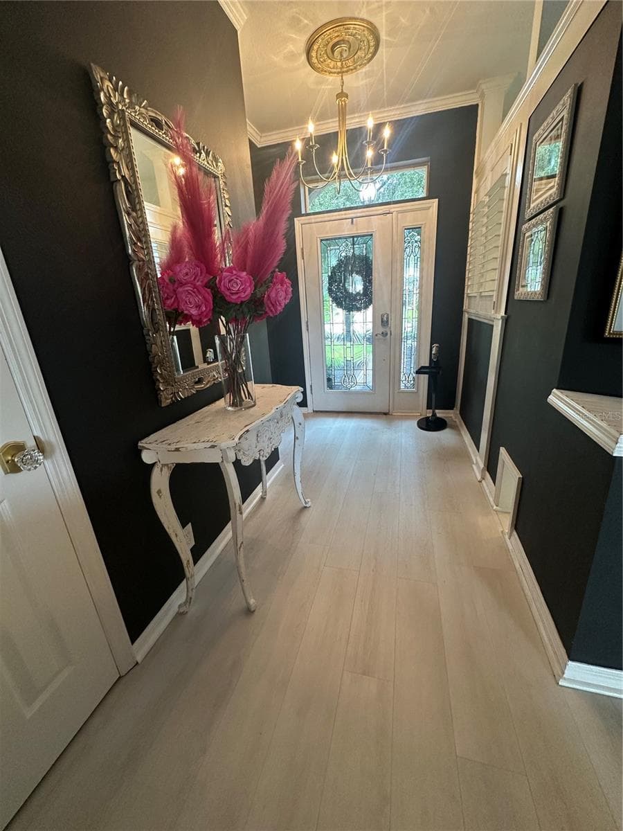 foyer - CARILLON LAKES, LAKELAND