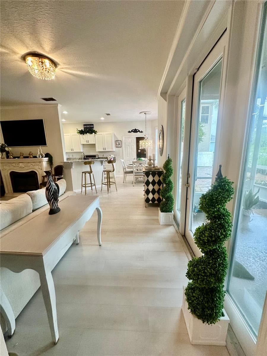 Single Family Residence at CARILLON LAKES, LAKELAND, photo 7 of 29