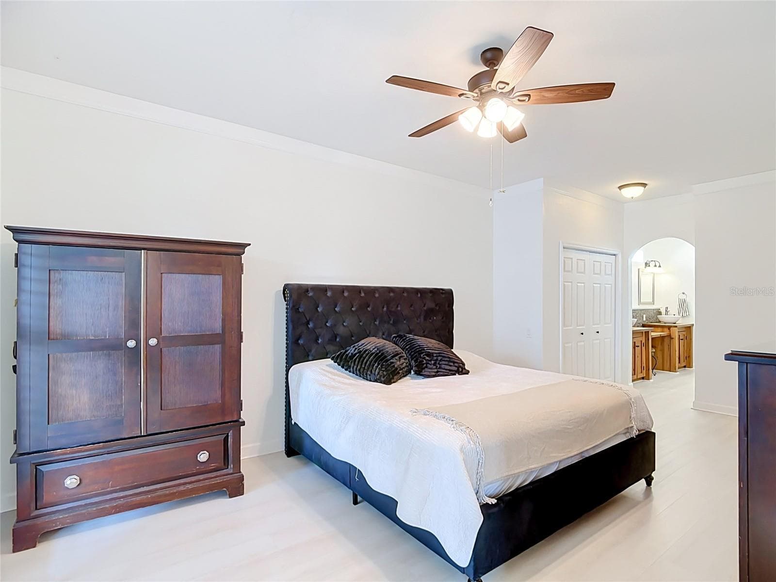 master bedroom - CARILLON LAKES, LAKELAND