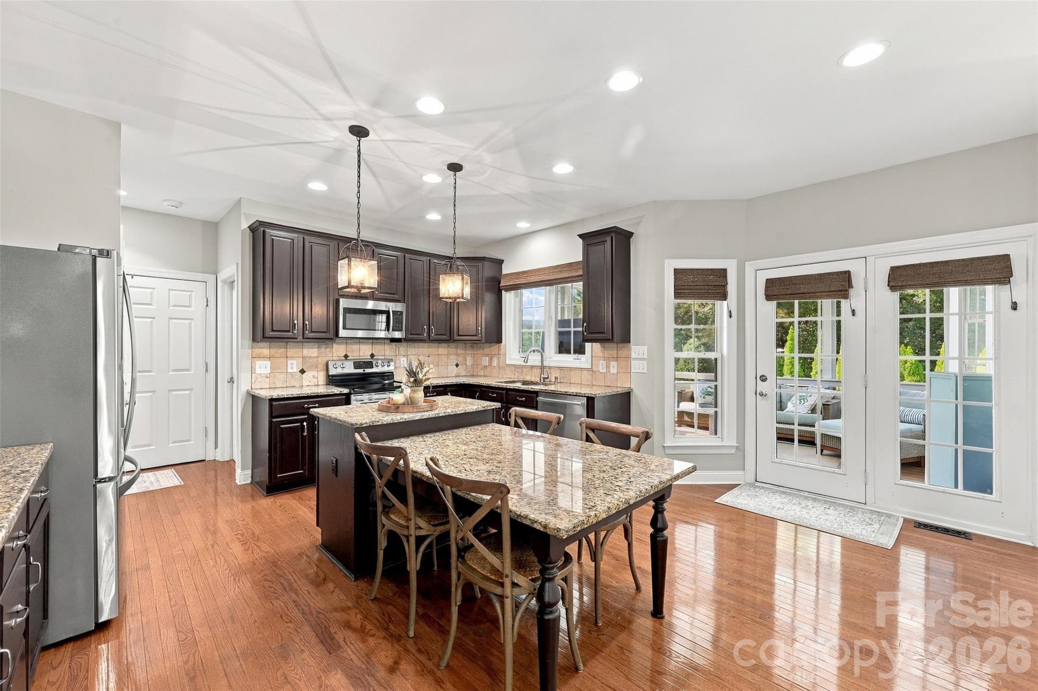 Single Family Residence at 15502 Tolliver Drive, Charlotte, photo 11 of 48