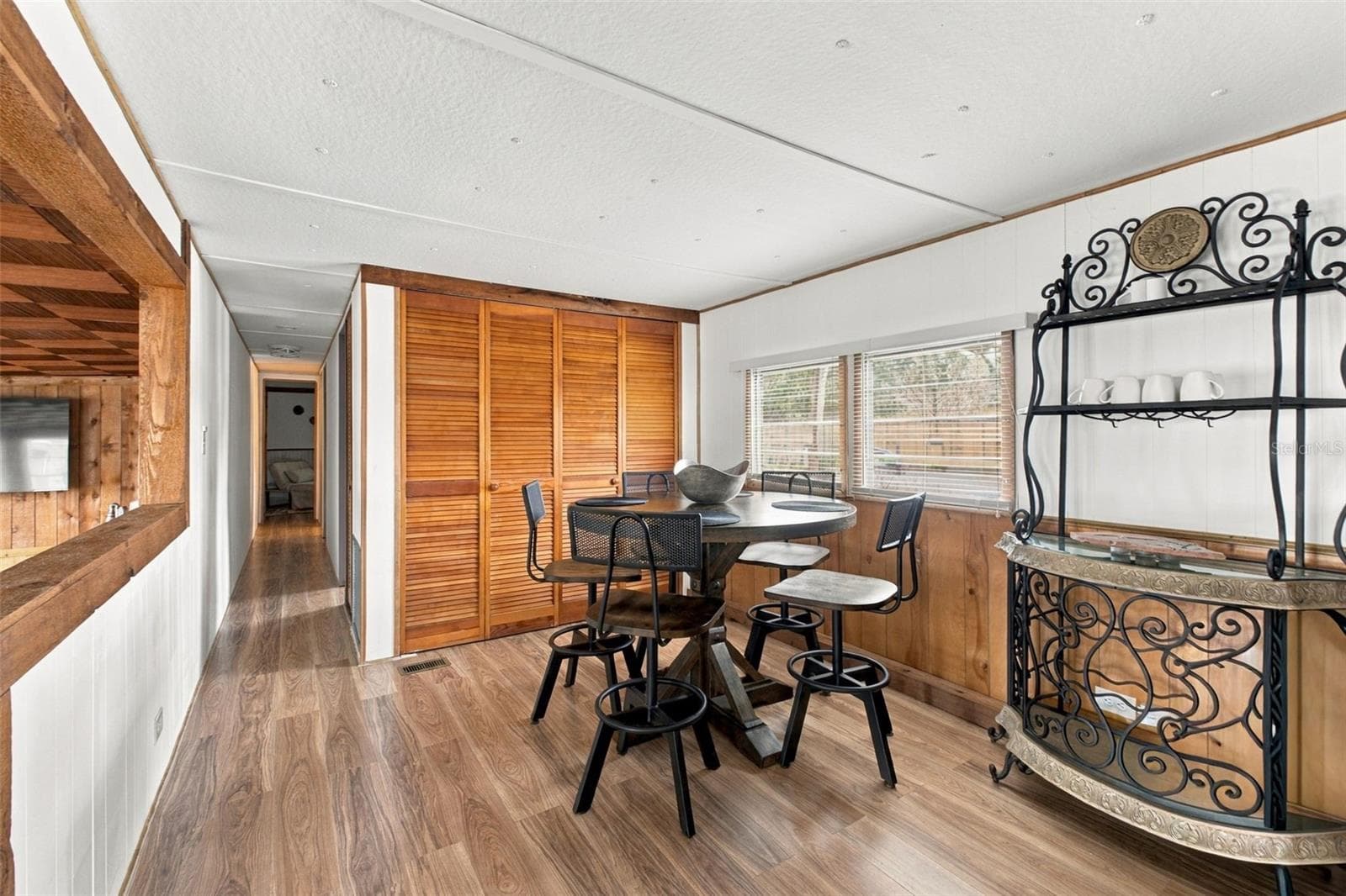 Mobile Home at 752 DRIFTWOOD LN, TARPON SPRINGS, photo 14 of 35