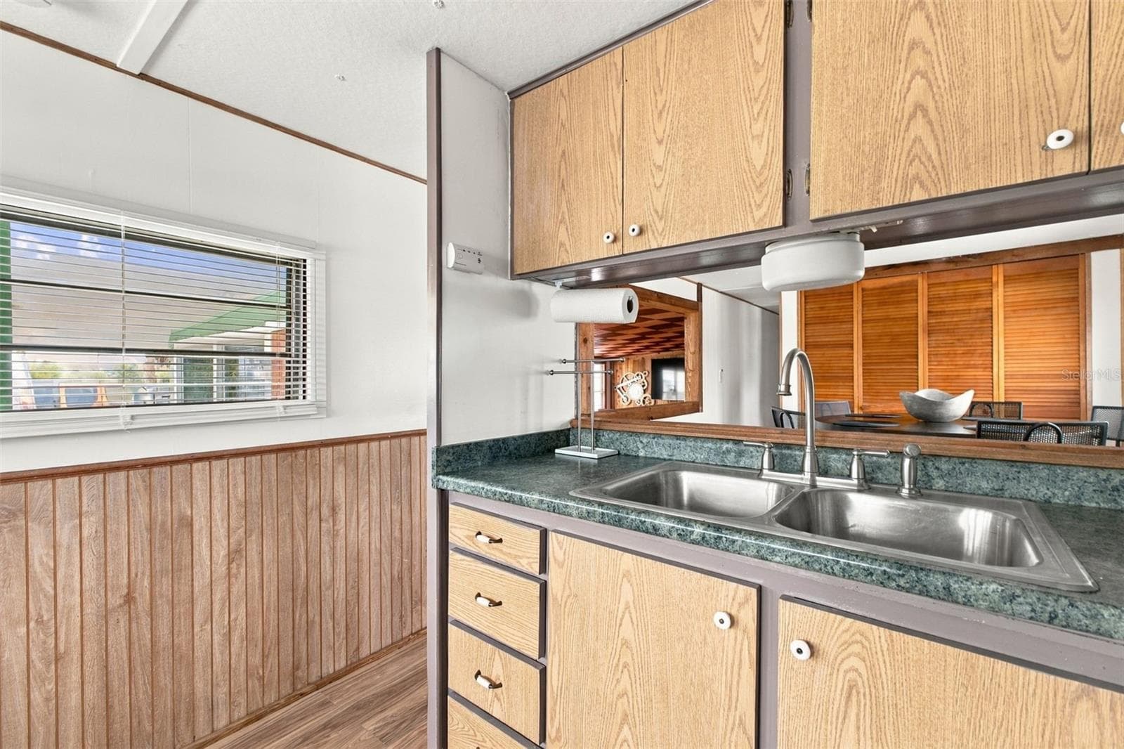 Mobile Home at 752 DRIFTWOOD LN, TARPON SPRINGS, photo 16 of 35