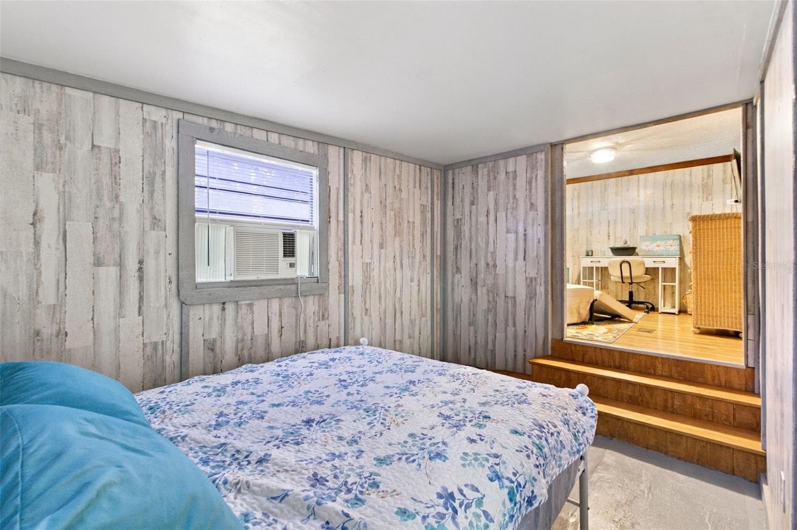 Mobile Home at 752 DRIFTWOOD LN, TARPON SPRINGS, photo 18 of 35