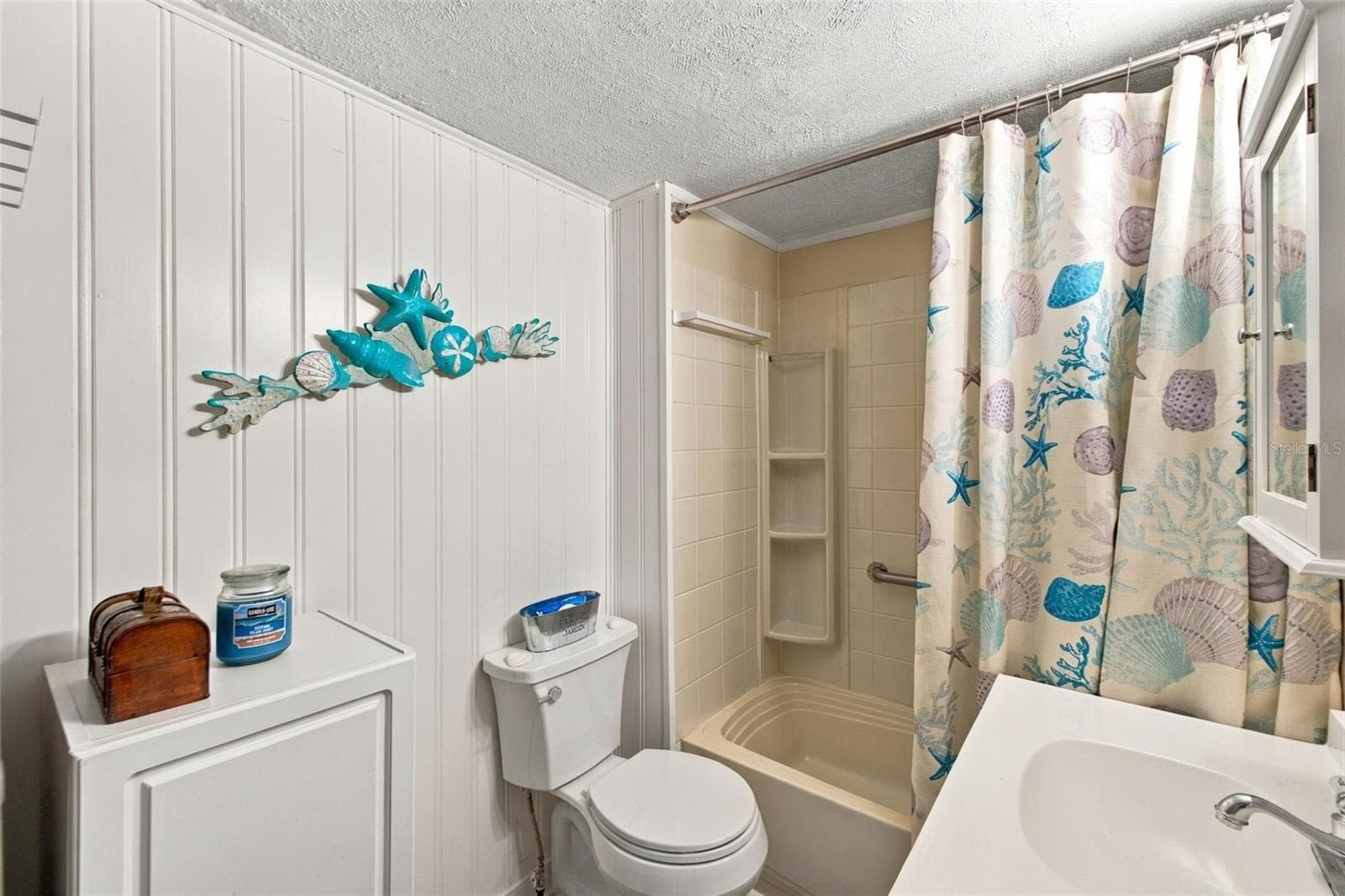 Mobile Home at 752 DRIFTWOOD LN, TARPON SPRINGS, photo 23 of 35