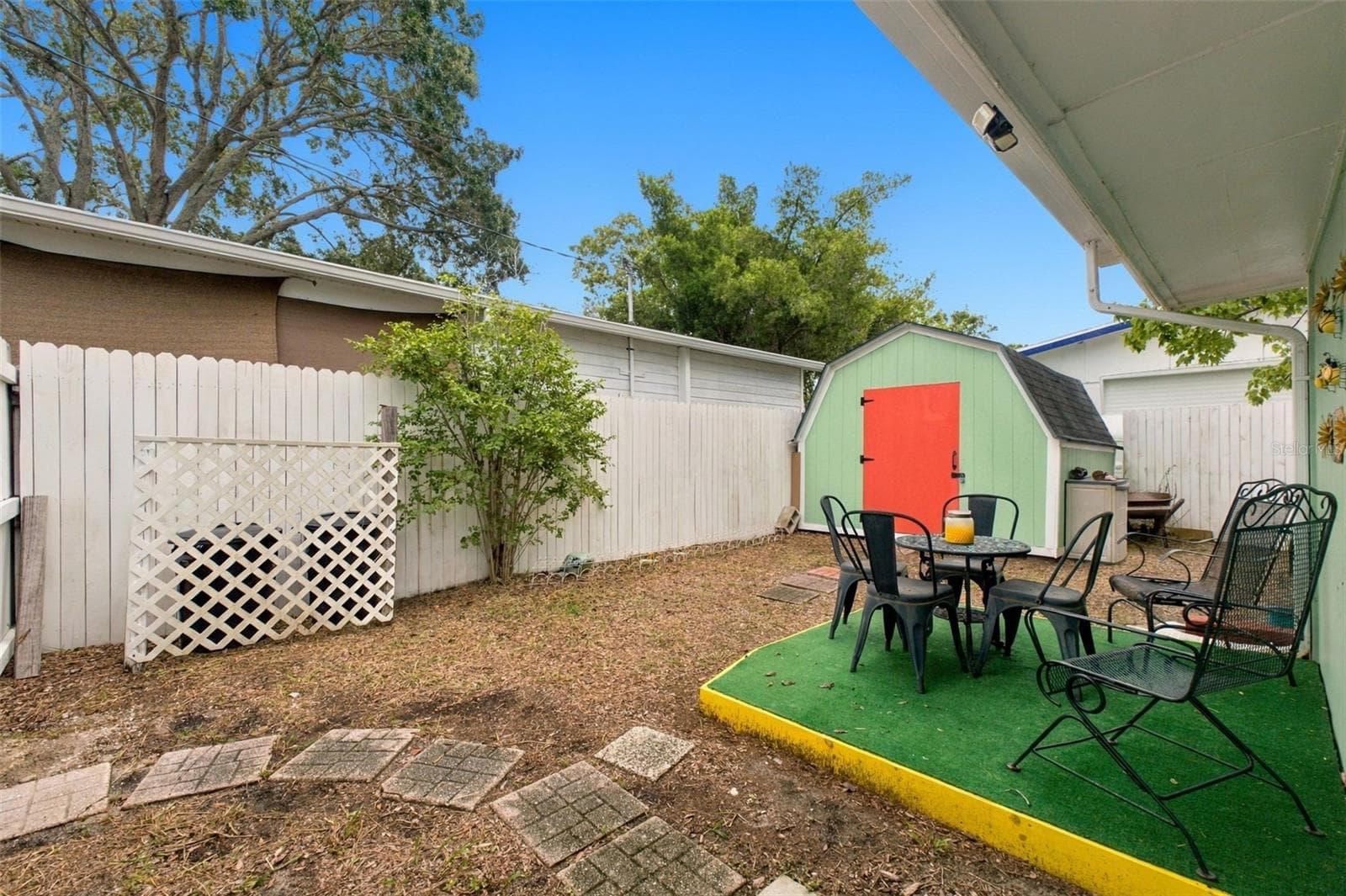 Mobile Home at 752 DRIFTWOOD LN, TARPON SPRINGS, photo 25 of 35