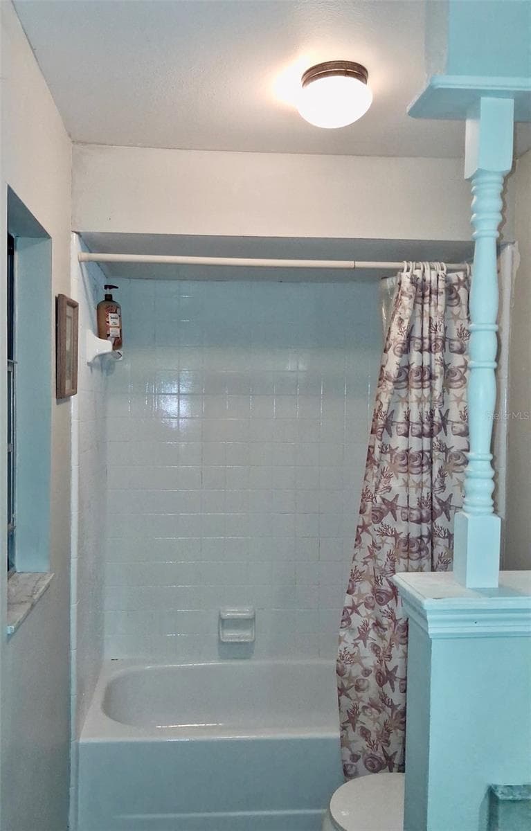 Single Family Residence at 2091 OLDHAM AVE, DELTONA, photo 34 of 43
