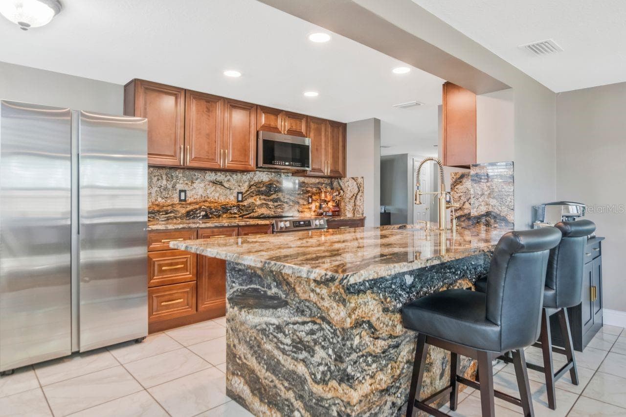Single Family Residence at 5735 MOSAIC DR, HOLIDAY, photo 16 of 61