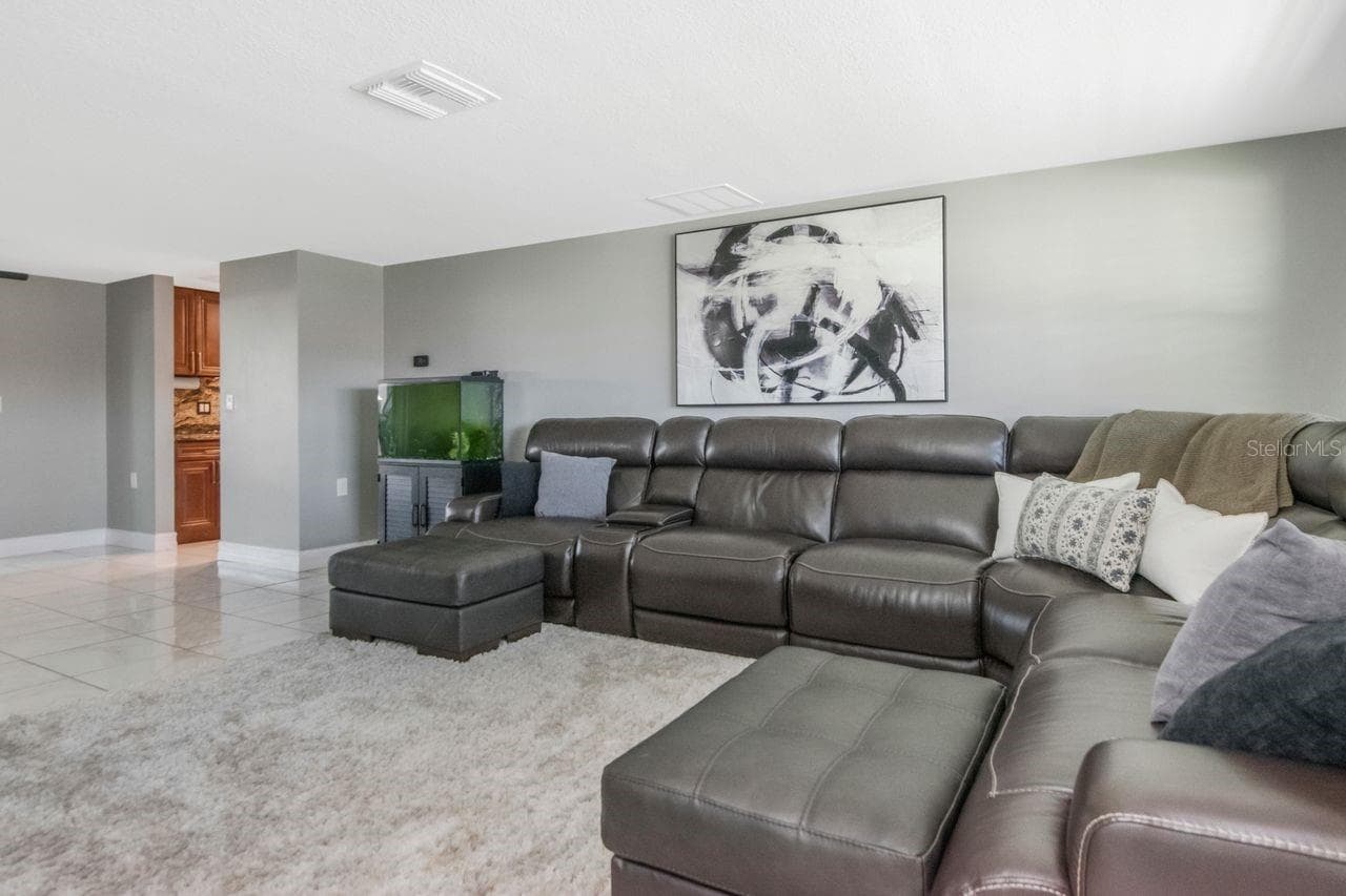 Single Family Residence at 5735 MOSAIC DR, HOLIDAY, photo 32 of 61