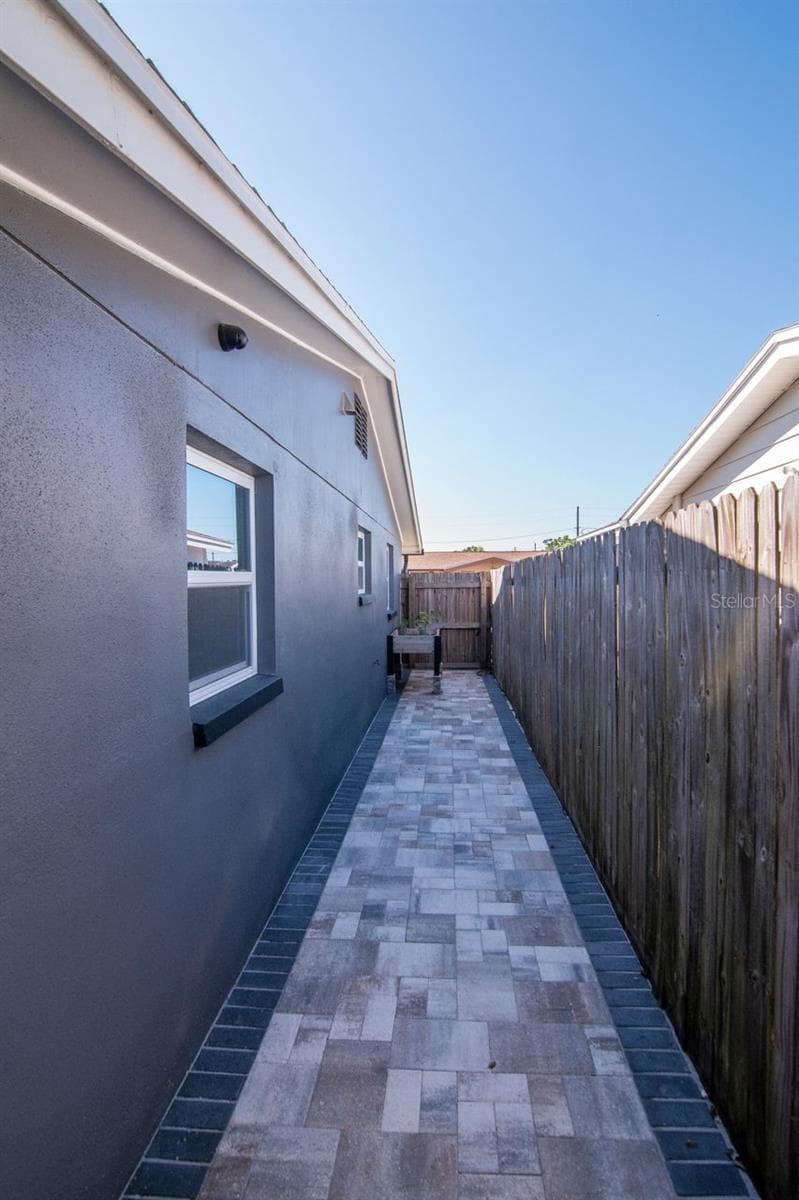 Single Family Residence at 5735 MOSAIC DR, HOLIDAY, photo 51 of 61