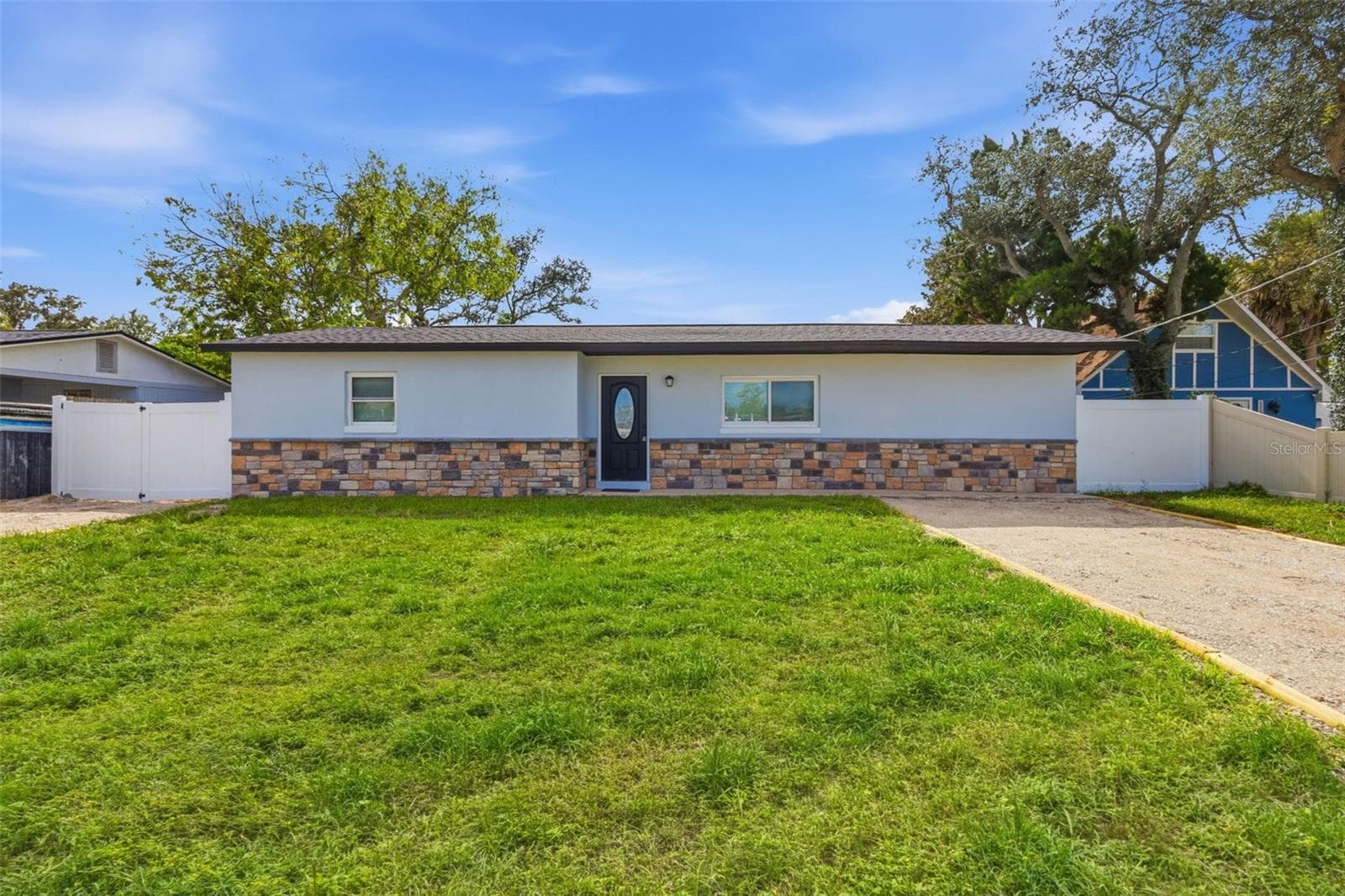 Single Family Residence at 1730 MARYLAND AVE, ORMOND BEACH, photo 3 of 32