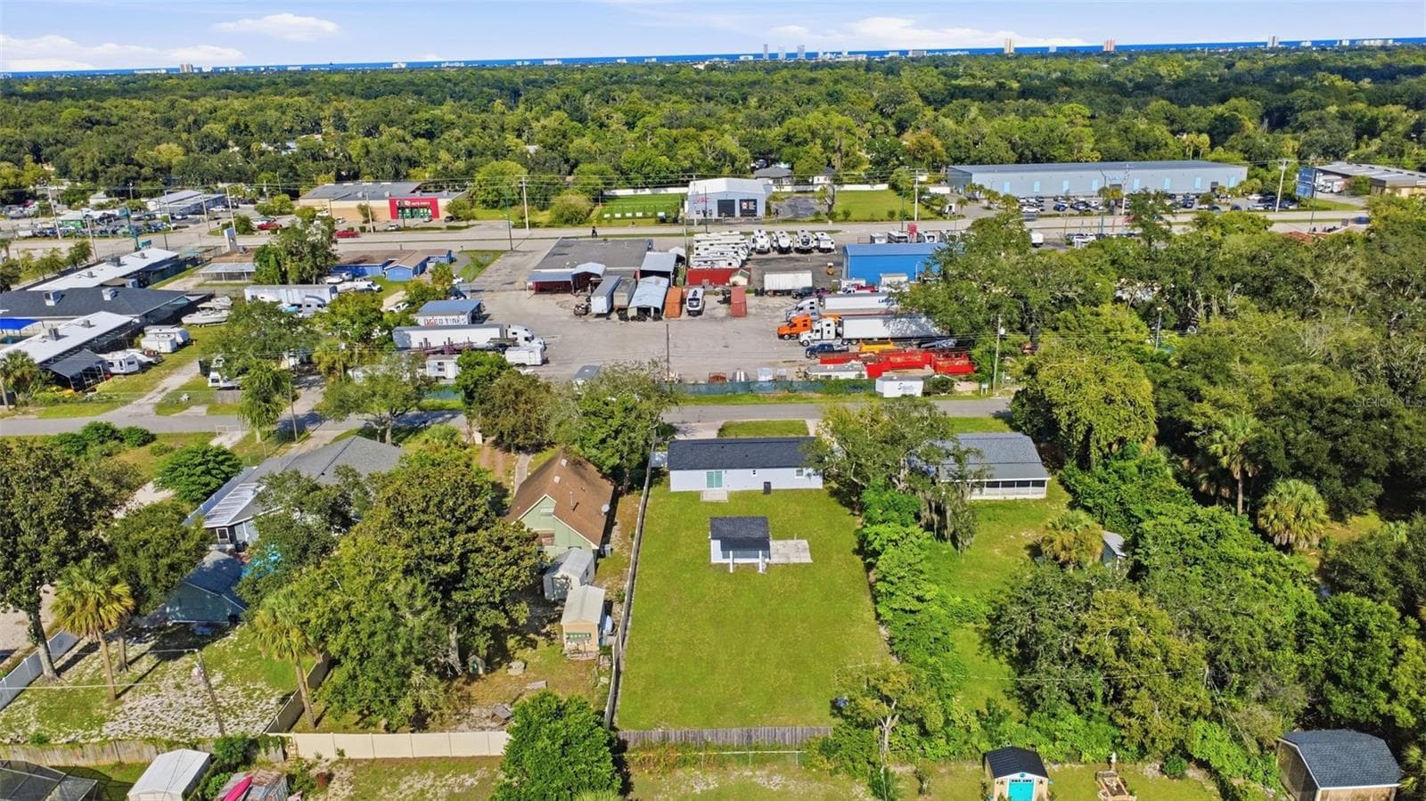 Single Family Residence at 1730 MARYLAND AVE, ORMOND BEACH, photo 11 of 32